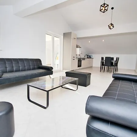 Zorka Apartment *