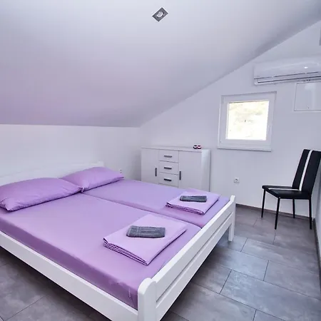 Zorka Jovici (Zadar)